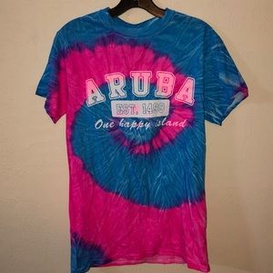 Fun tie-dye Aruba tee!!